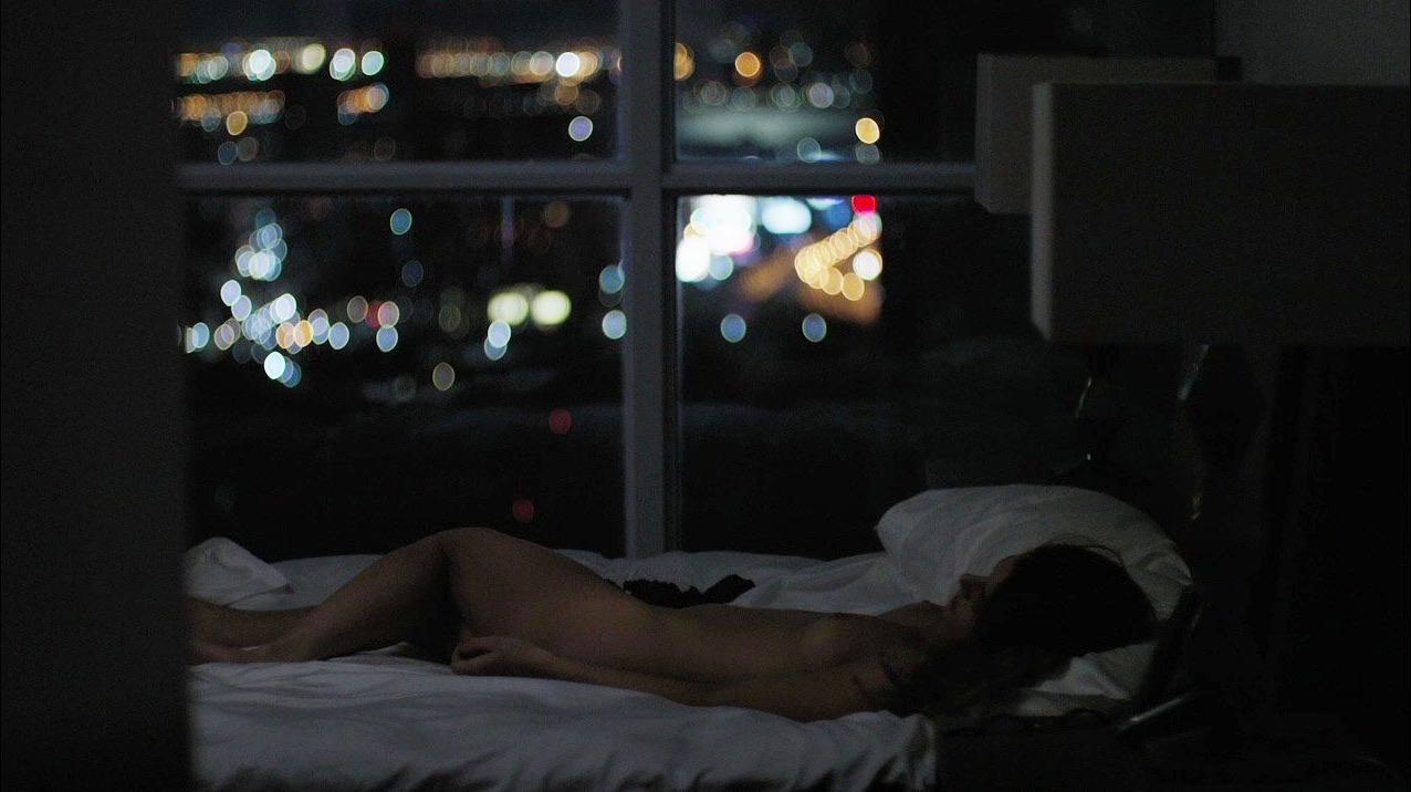 9P Riley Keough Nude Photos