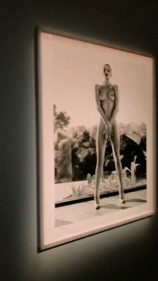 6P Rosie Huntington-Whiteley Nude
