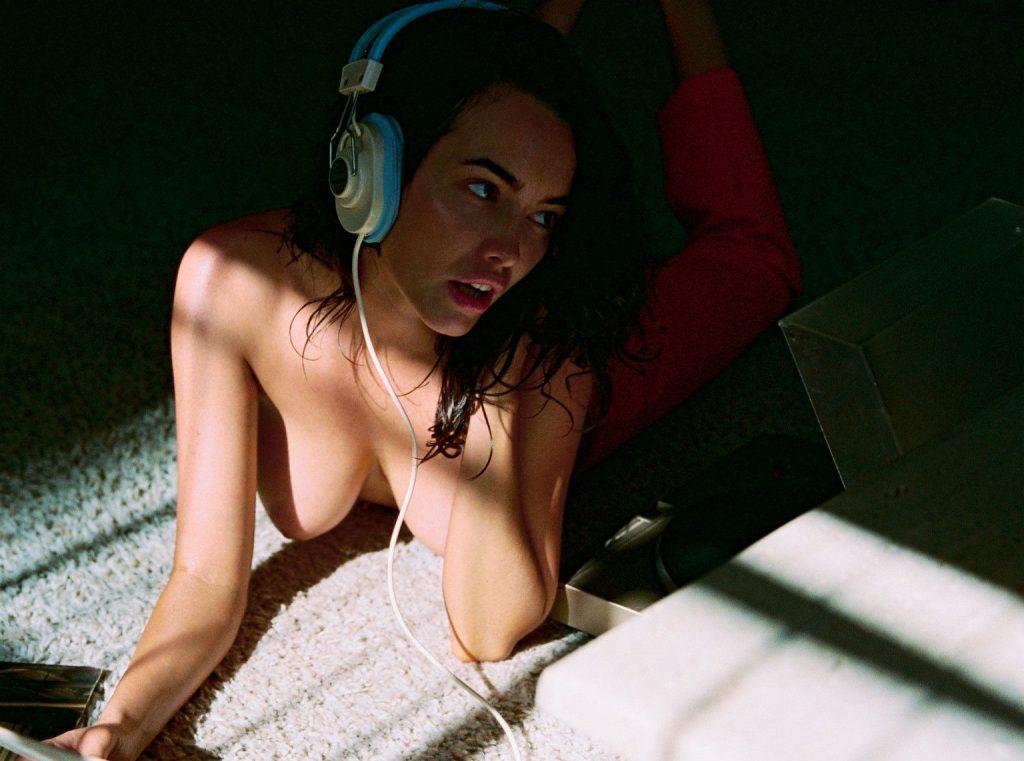 15P Sarah Stephens Nude