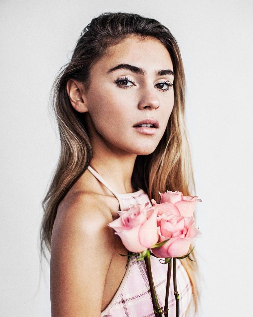 9P Stefanie Giesinger Nude