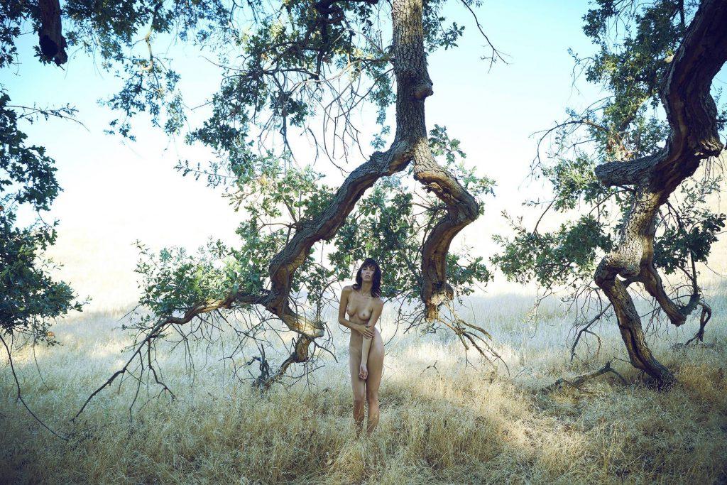 25P Stephanie Moore Nude