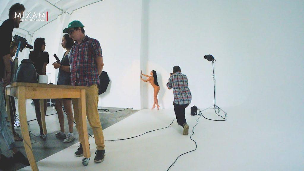 25P Yana Koshkina Nude