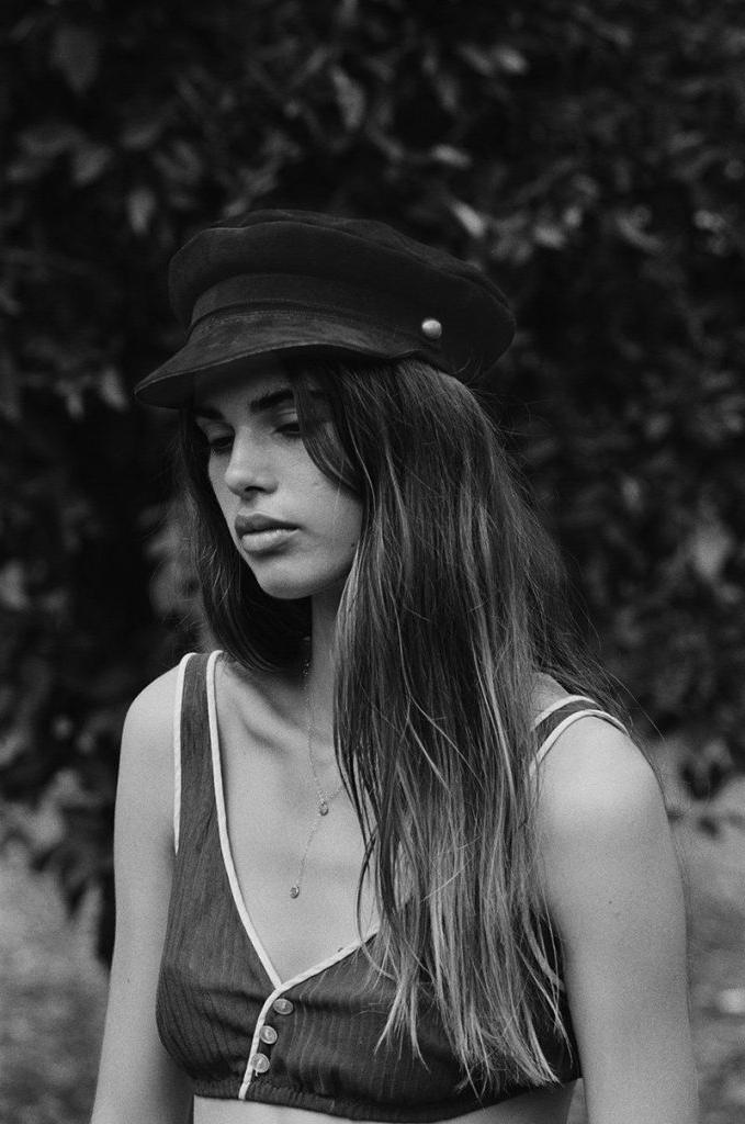 13P Zoe Mantzakanis Nude