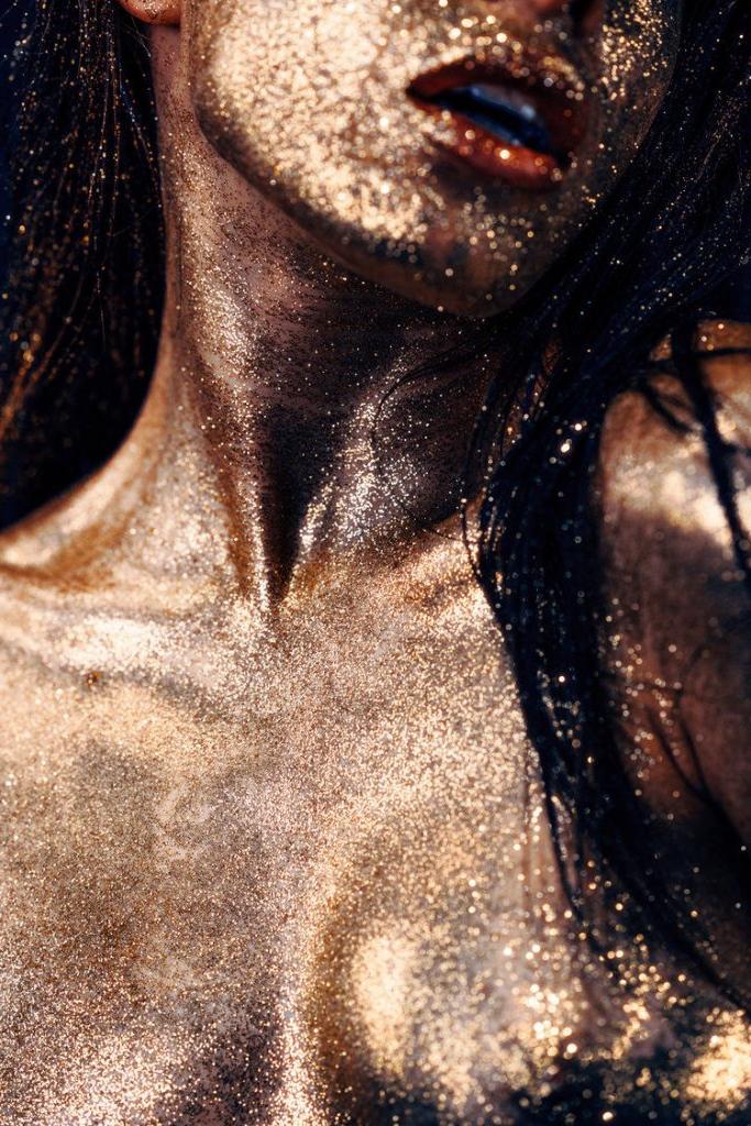 25P Chiara Bianchino Nude