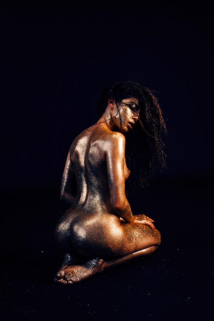 25P Chiara Bianchino Nude