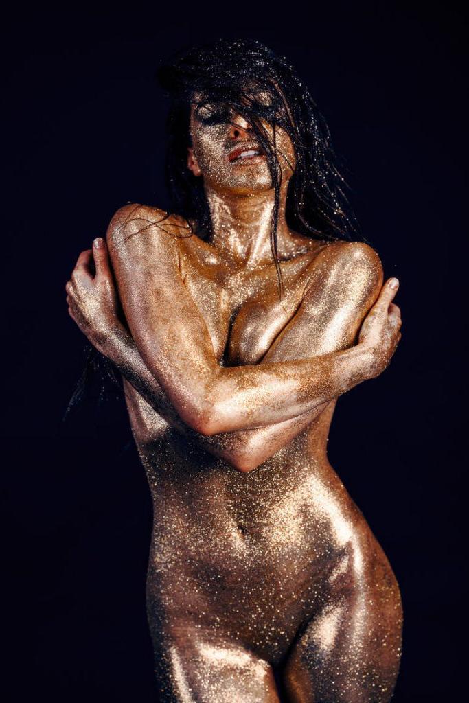 25P Chiara Bianchino Nude