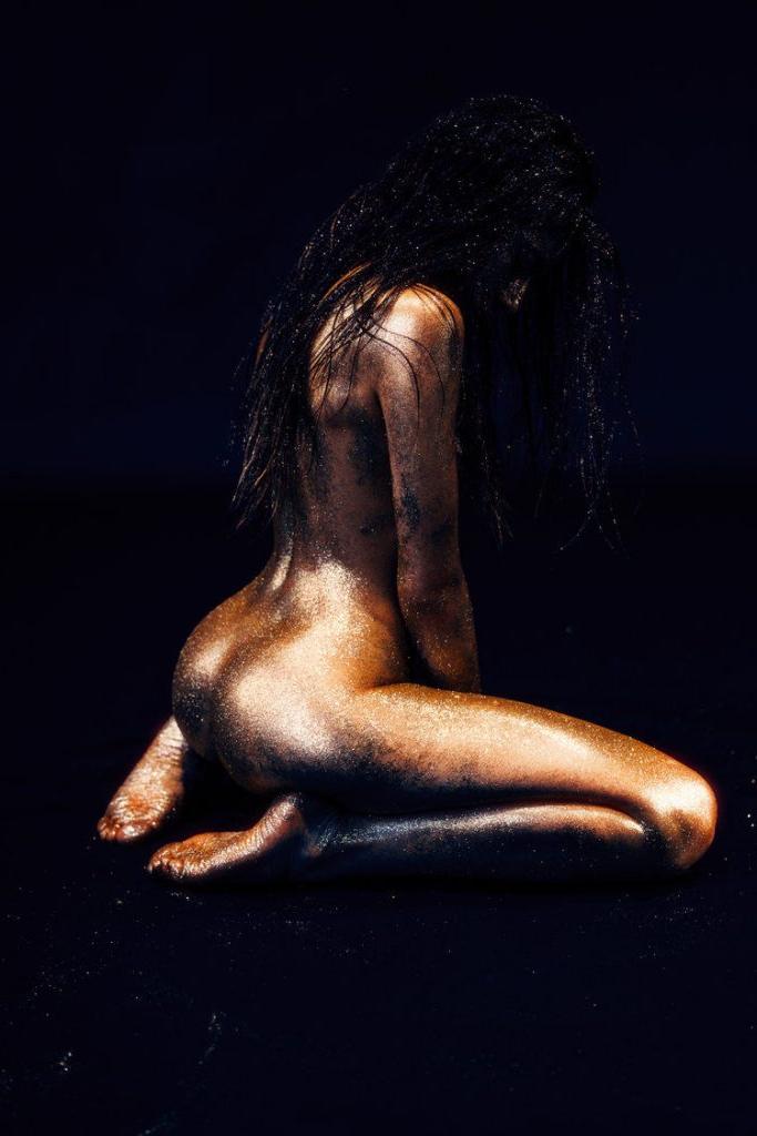 25P Chiara Bianchino Nude