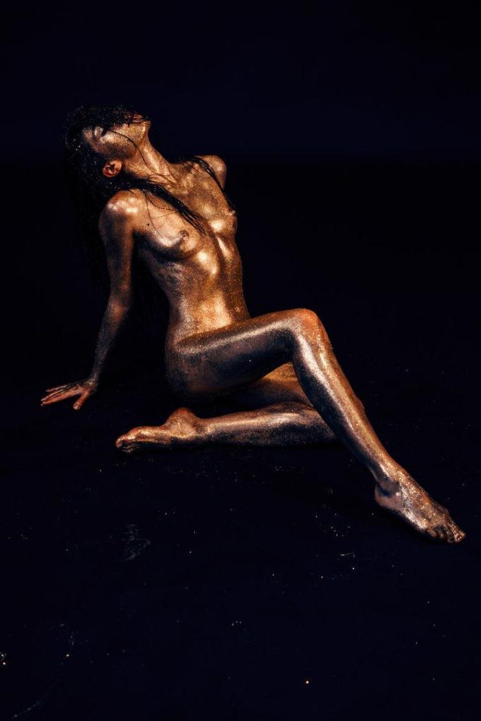 25P Chiara Bianchino Nude