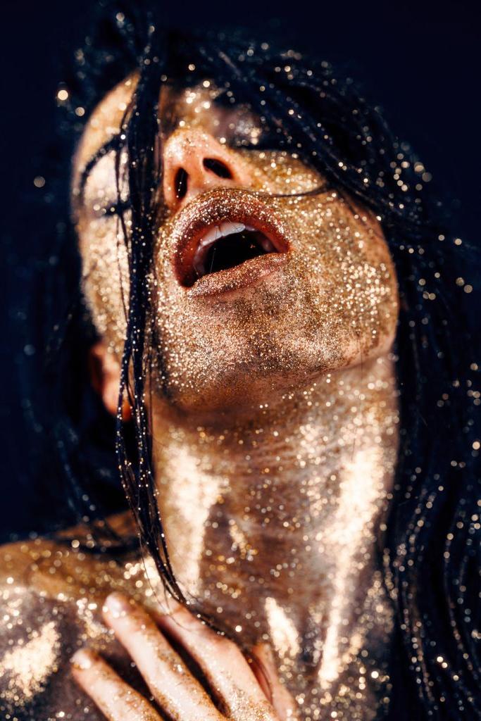 25P Chiara Bianchino Nude