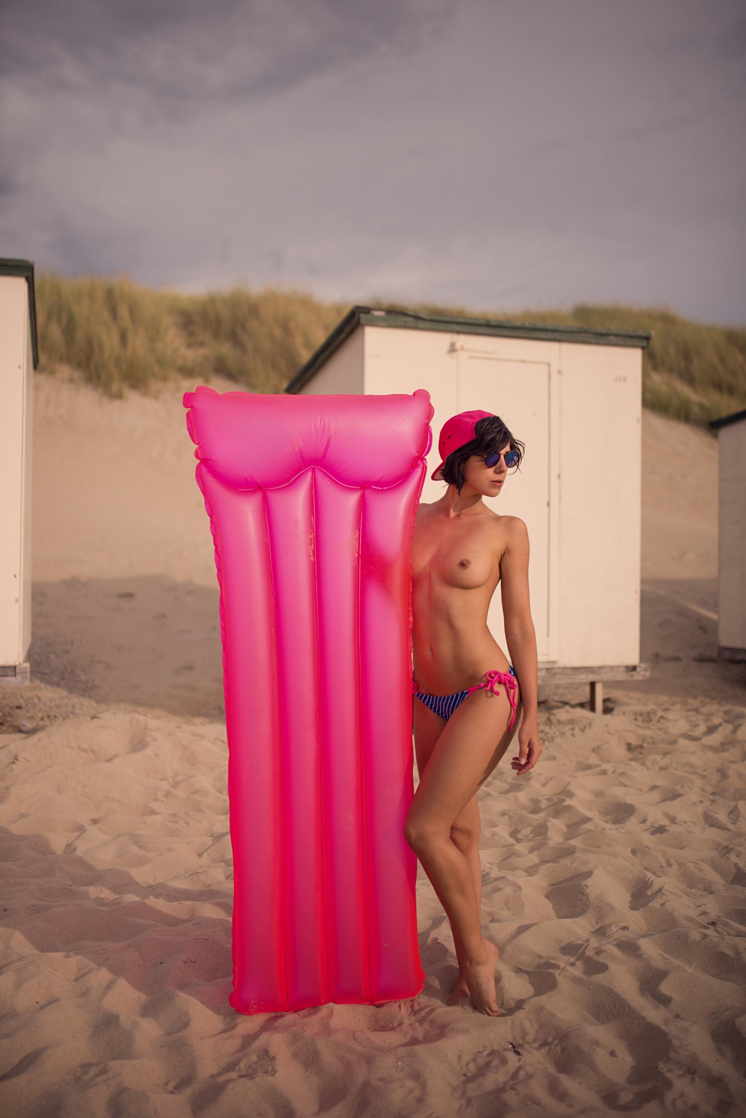 10P Nude pics of Franzi Skamet