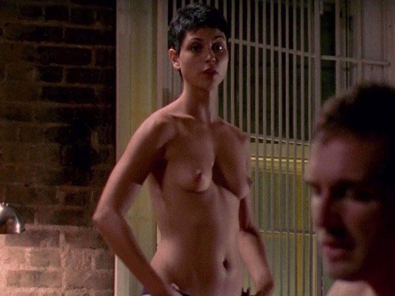 7P Nude pics of Morena Baccarin
