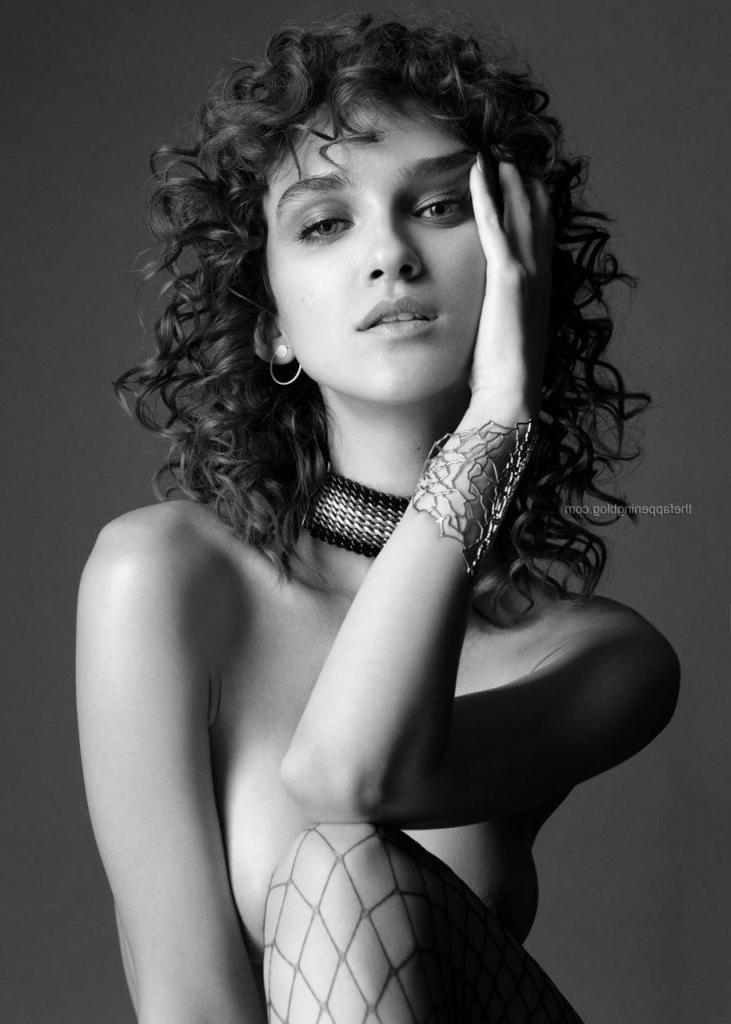 16P Paula Bulczynska Nude
