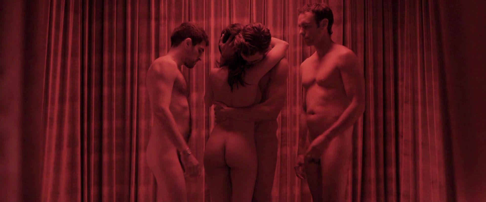 10P Penelope Cruz Nude Pics