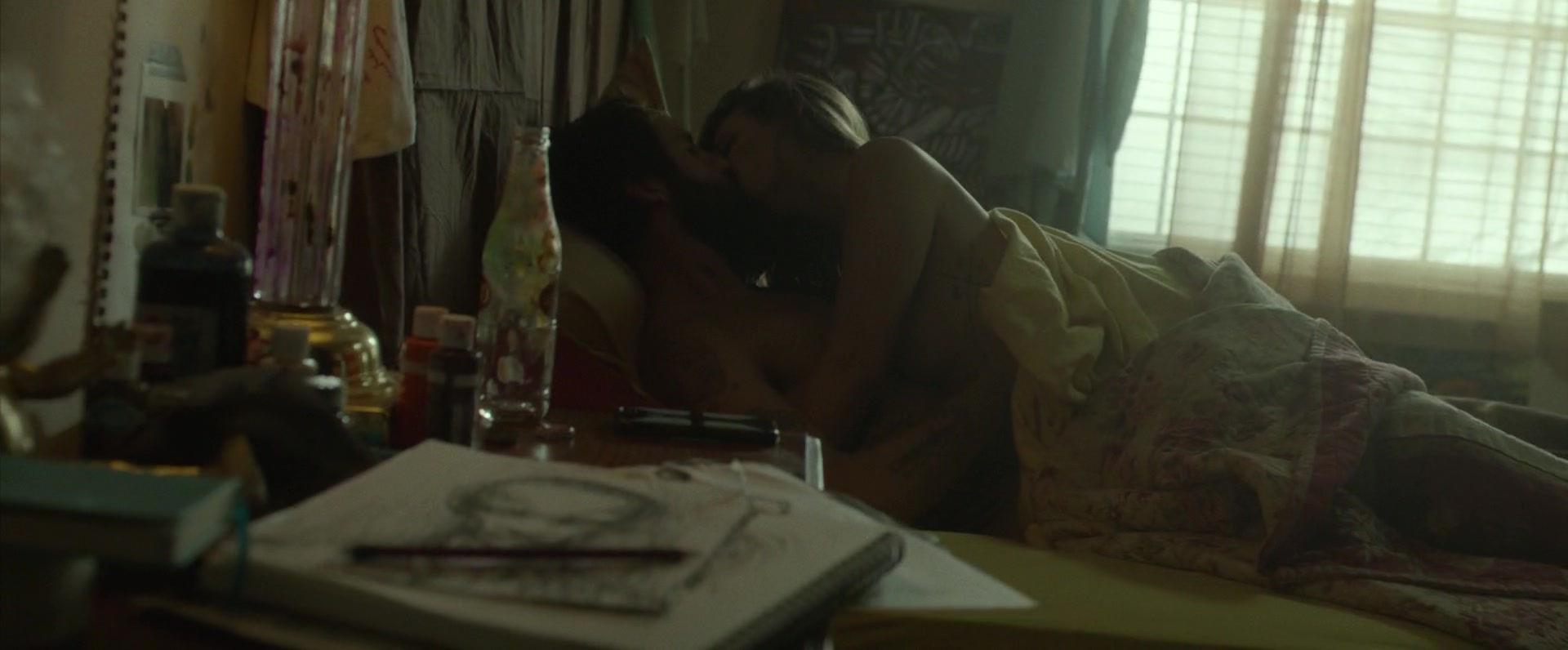 25P Ariel Winter Nude
