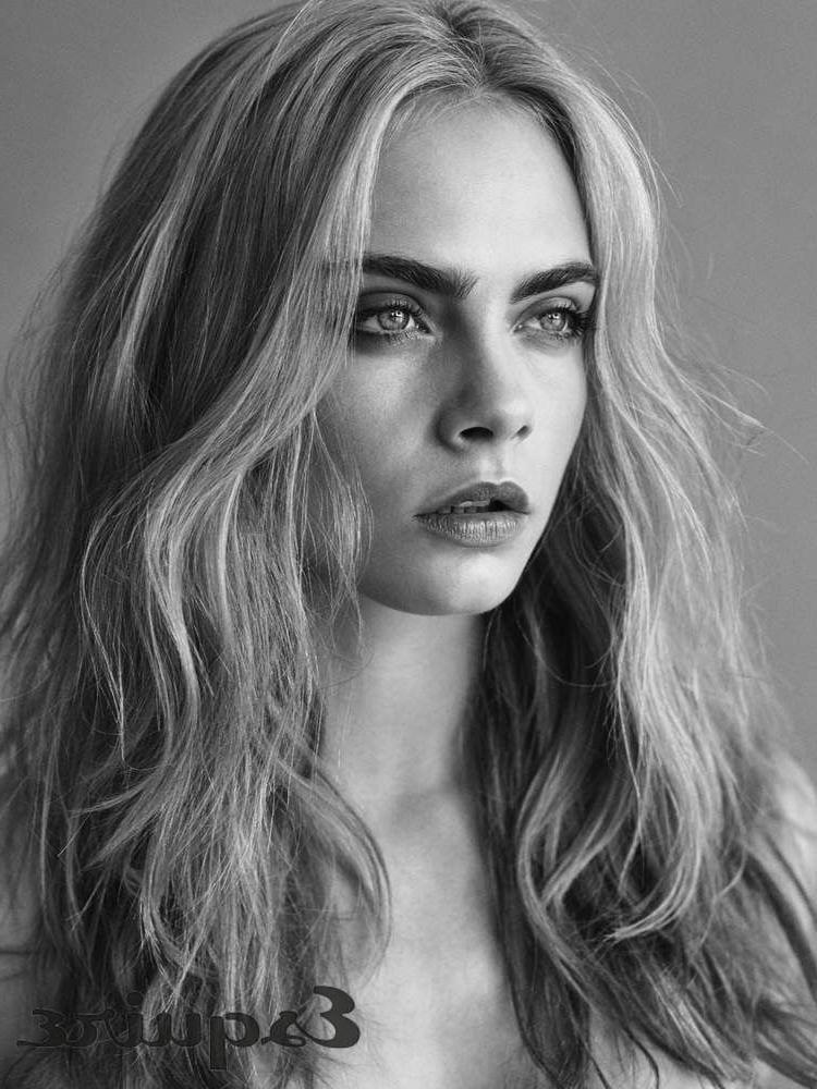 7P Nude Photos of Cara Delevingne