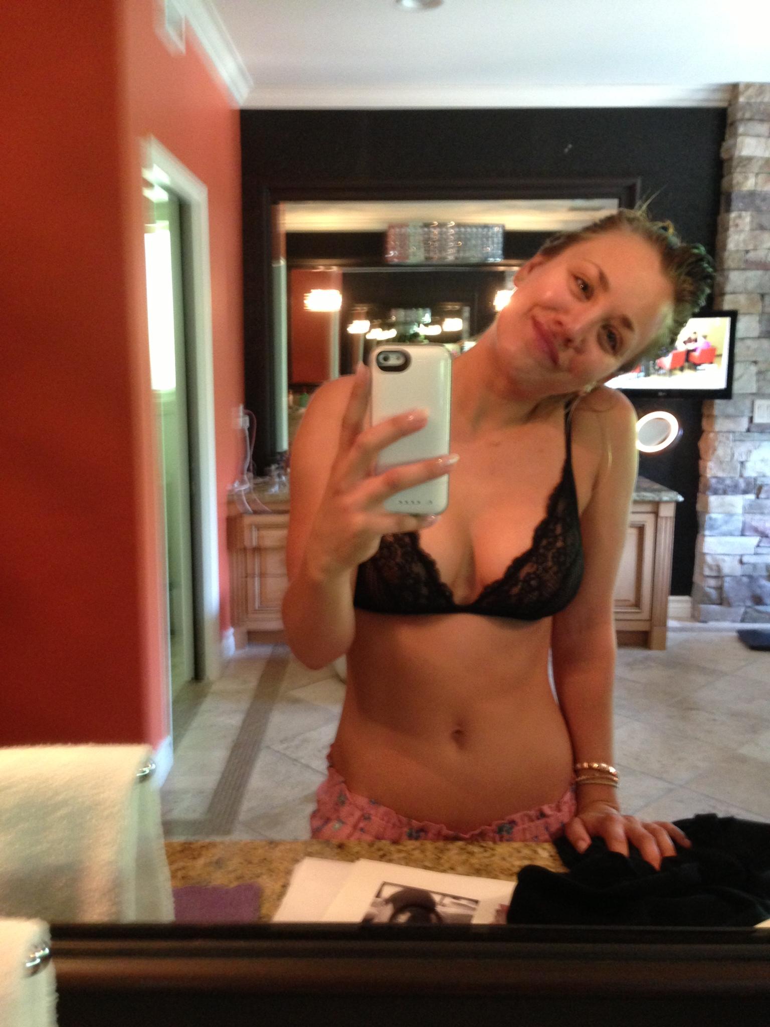 23P Hottest Kaley Cuoco on nude photos