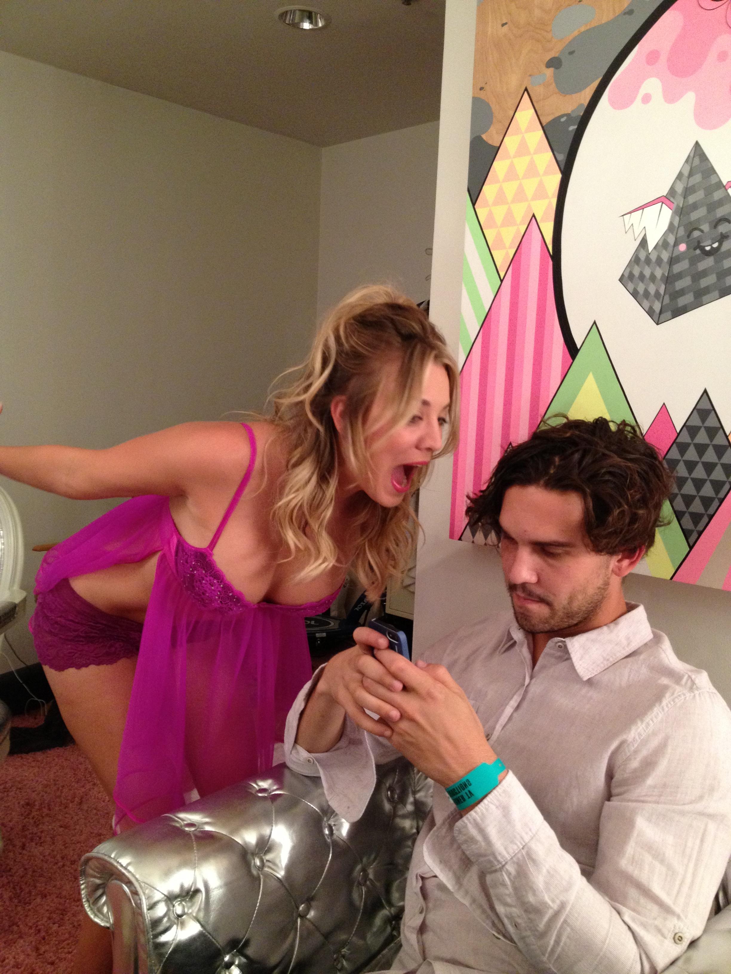 23P Hottest Kaley Cuoco on nude photos
