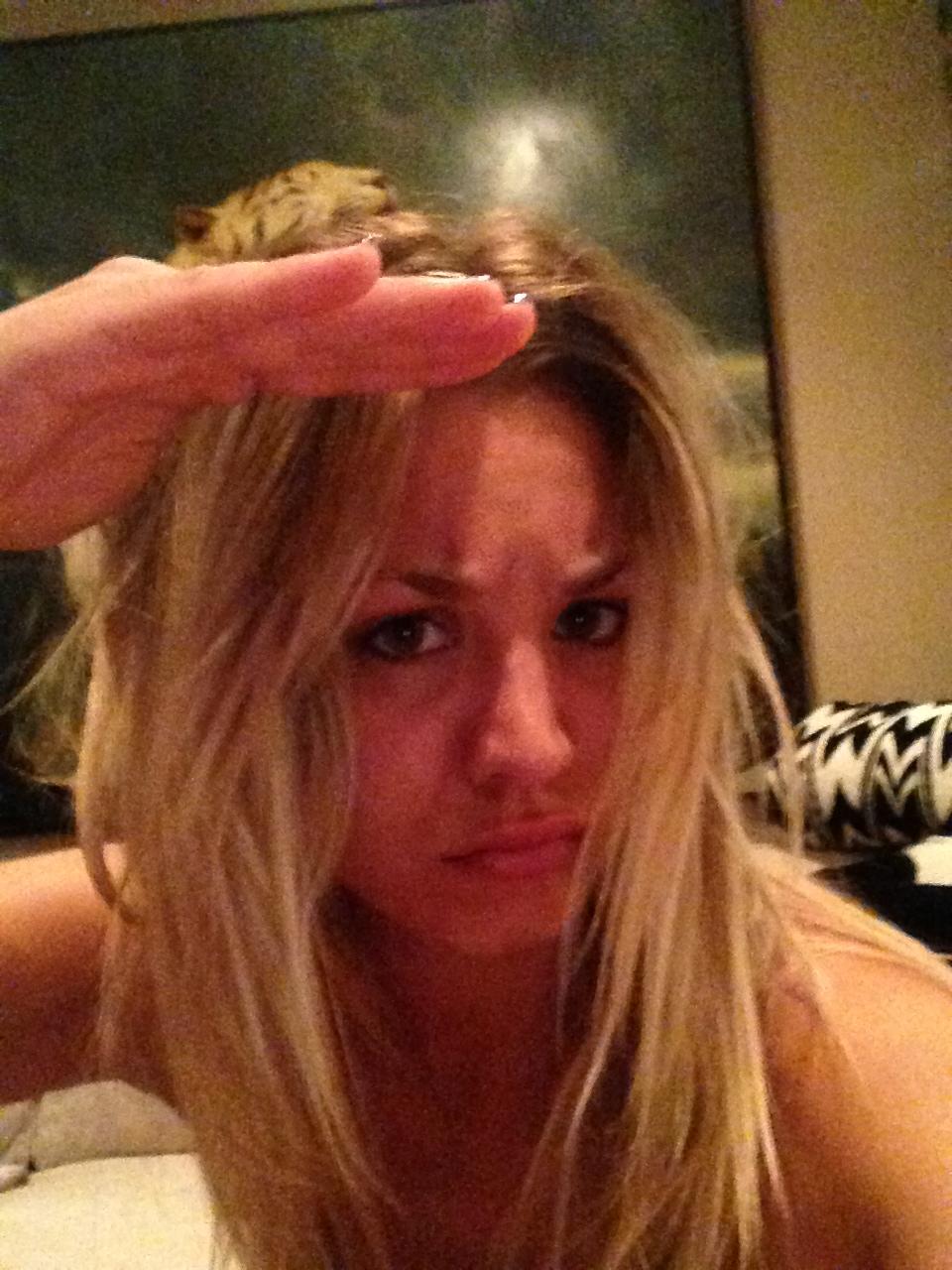 23P Hottest Kaley Cuoco on nude photos