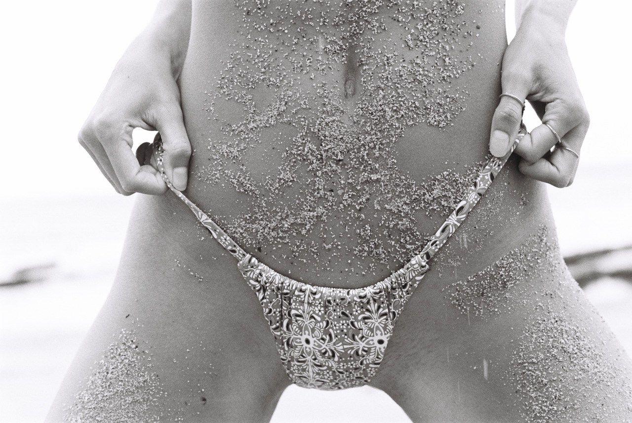 17P Marisa Papen Nude Photos