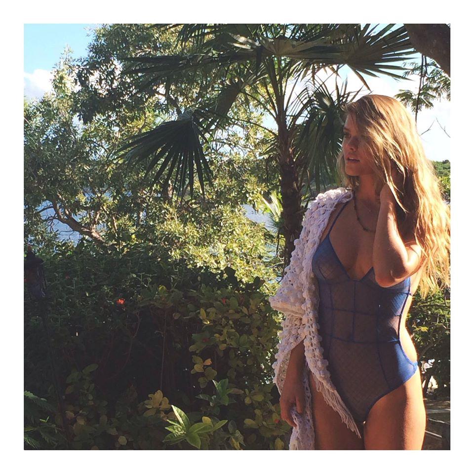 12P Nina Agdal nude pics