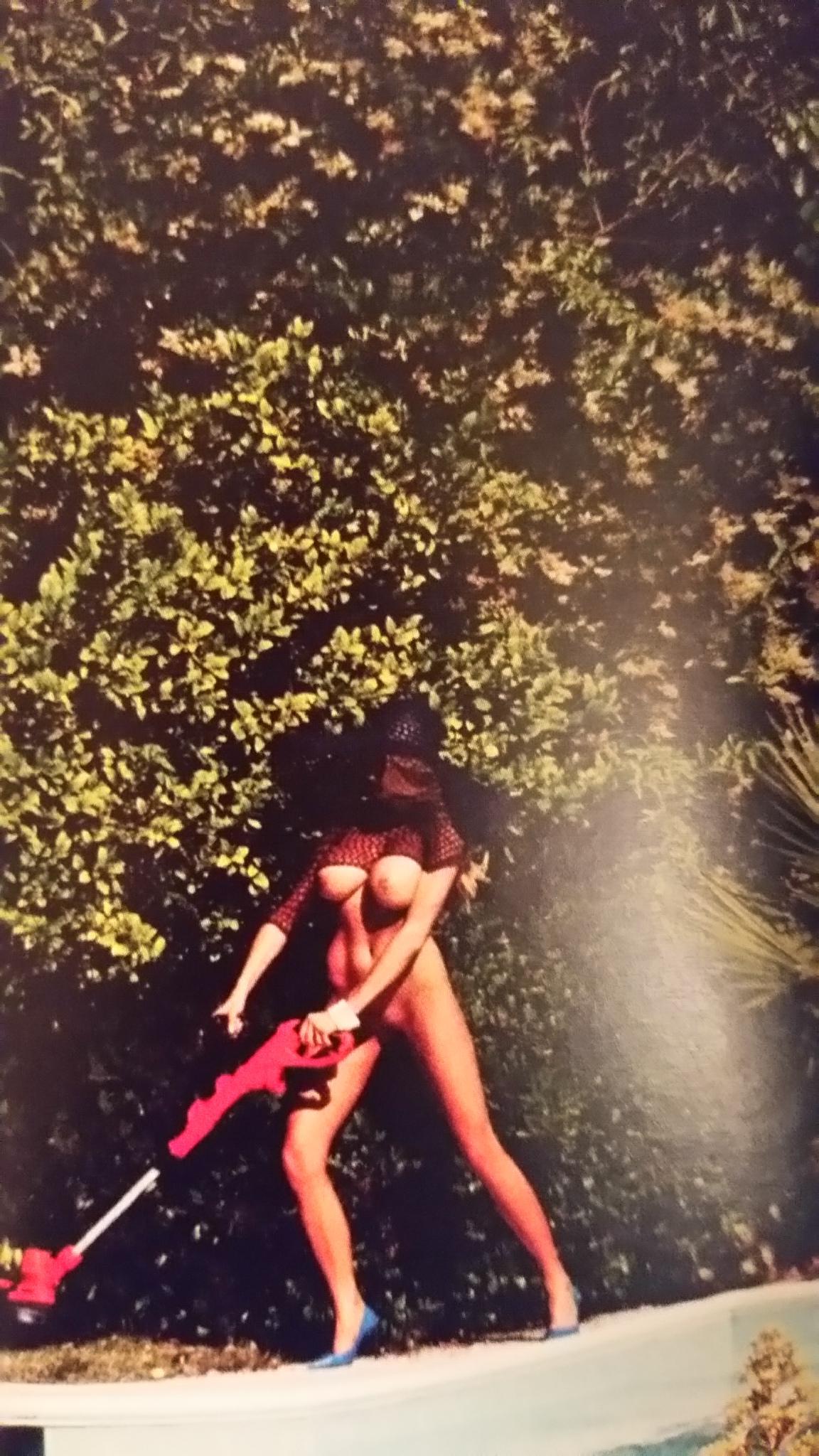 4P Charlotte McKinney Nude Photos