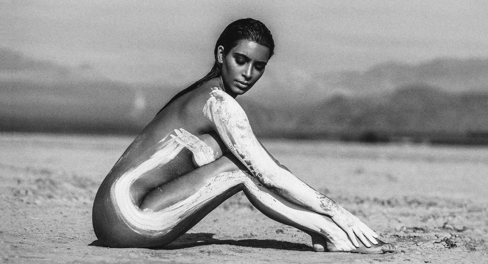 9P Nude pics of Kim Kardashian
