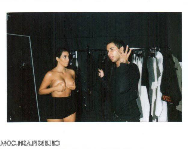 9P Nude pics of Kim Kardashian