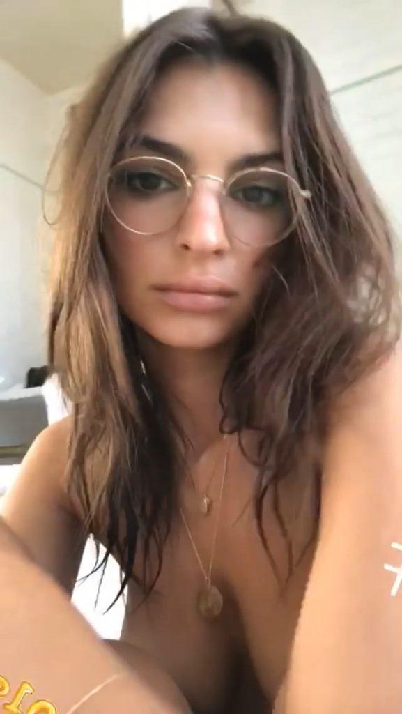 6P Emily Ratajkowski Nude