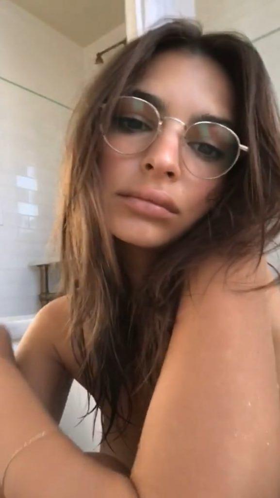 6P Emily Ratajkowski Nude