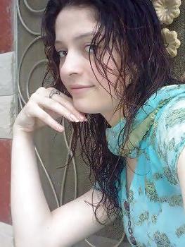 11P Paki sluts salwar kameez in satin