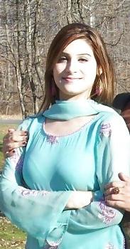 11P Paki sluts salwar kameez in satin