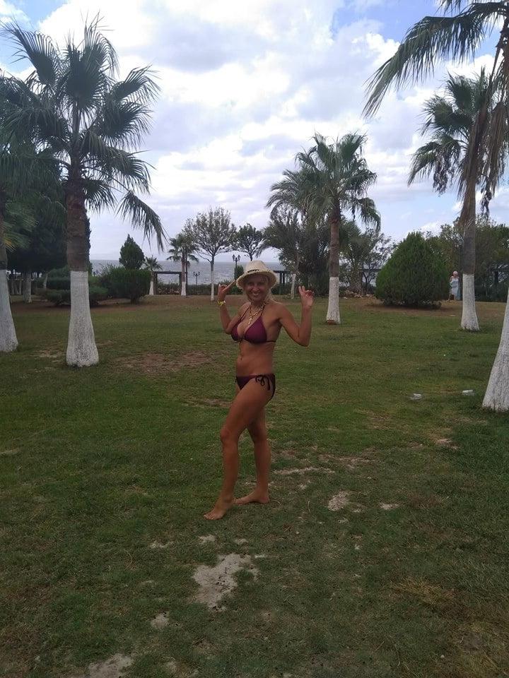 19P Bulgarian mature whore Hristina