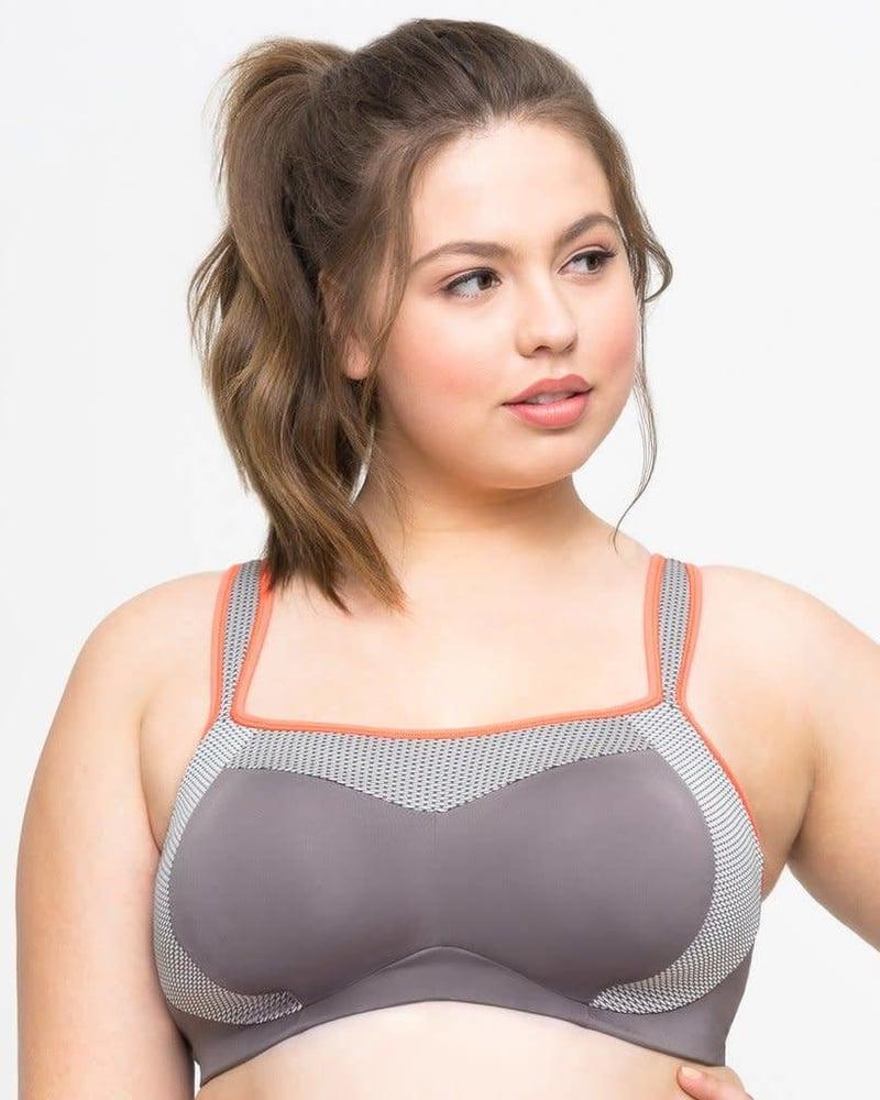 25P Stuff That Turns Me On: Sports Bras (Bra, Gym, Sporty, Sexy)