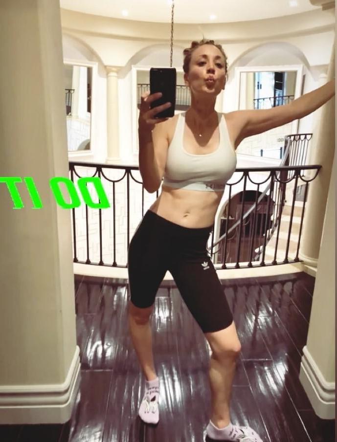 25P Stuff That Turns Me On: Sports Bras (Bra, Gym, Sporty, Sexy)