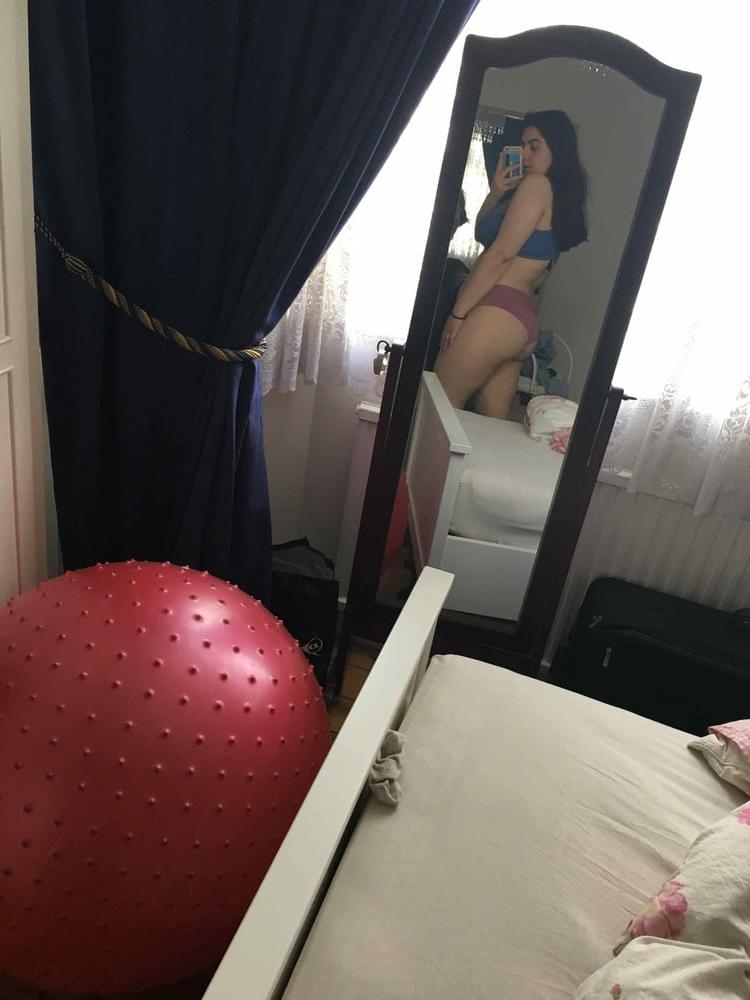 25P delhi Supper Hot girl Nude Photo Album