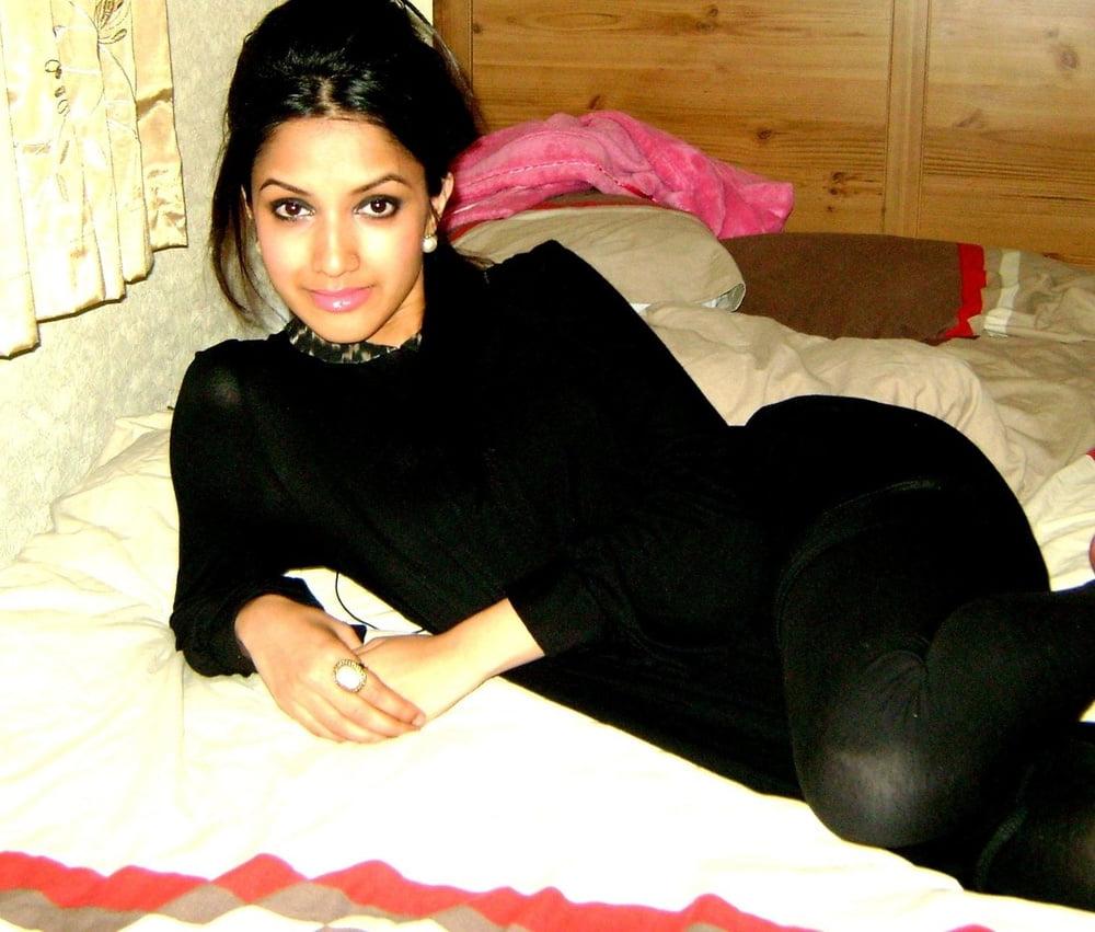 25P Hot Girl Maldiv Honeymoon Nude Picture leaked