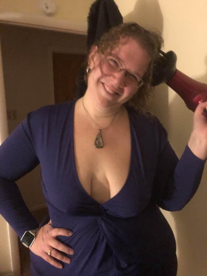 25P Saggy tits 27