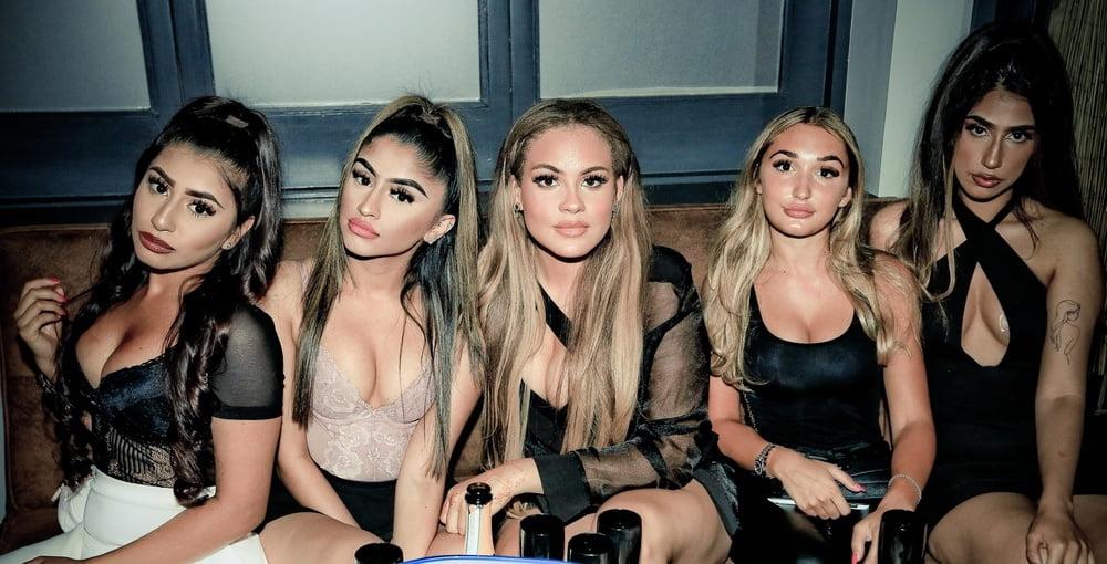 20P Girls partying in club - Paris #99