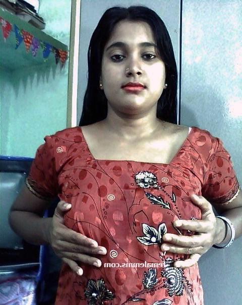 25P bangladeshi bhabhi nude photos