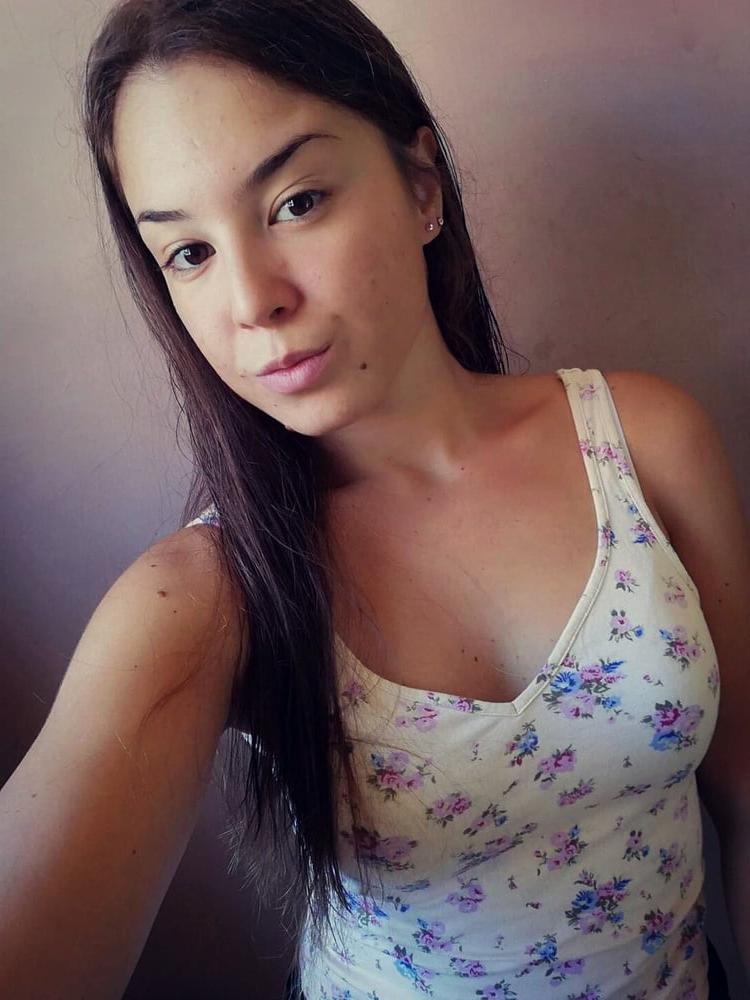 25P Bulgarian nurse