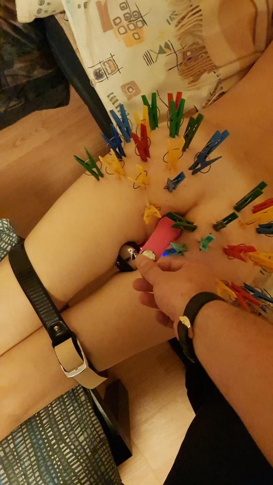 21P amateur woman bdsm session