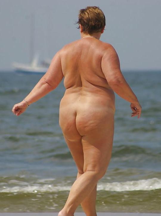 25P Matures and Grannies Nudist Asses Edition