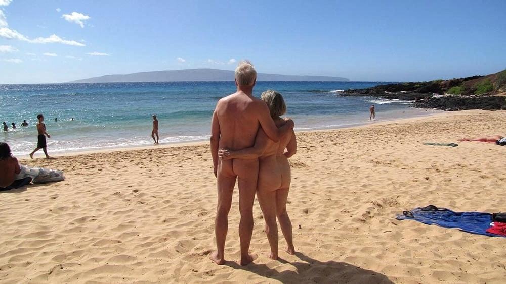 25P Matures and Grannies Nudist Asses Edition