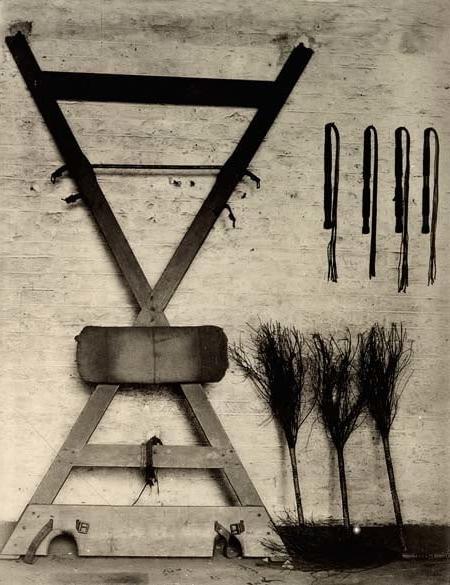 25P Mobilier BDSM
