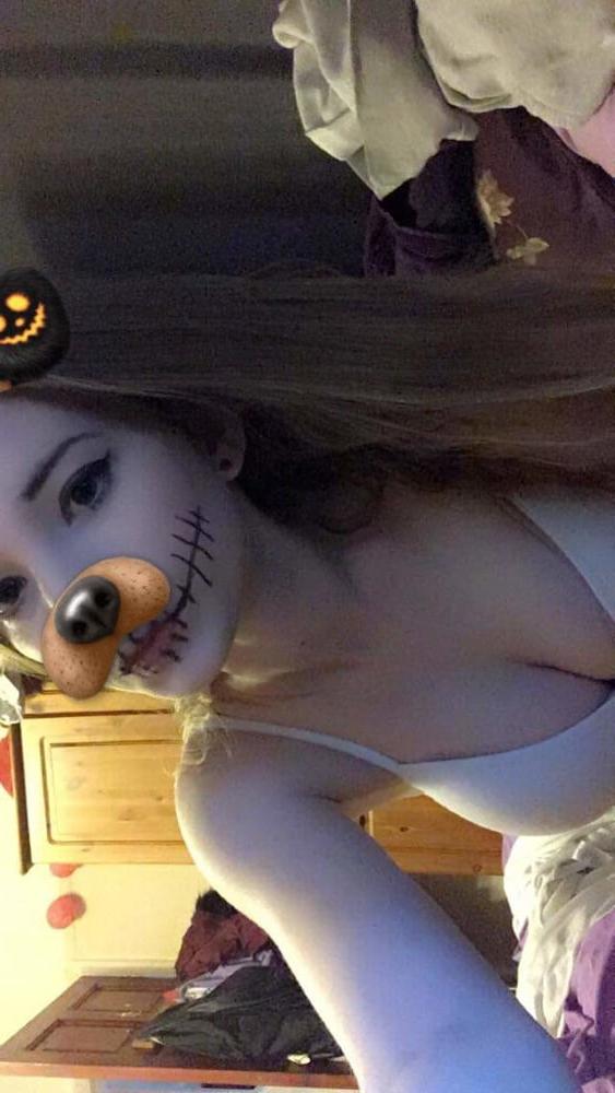 12P Some more pics of me nude