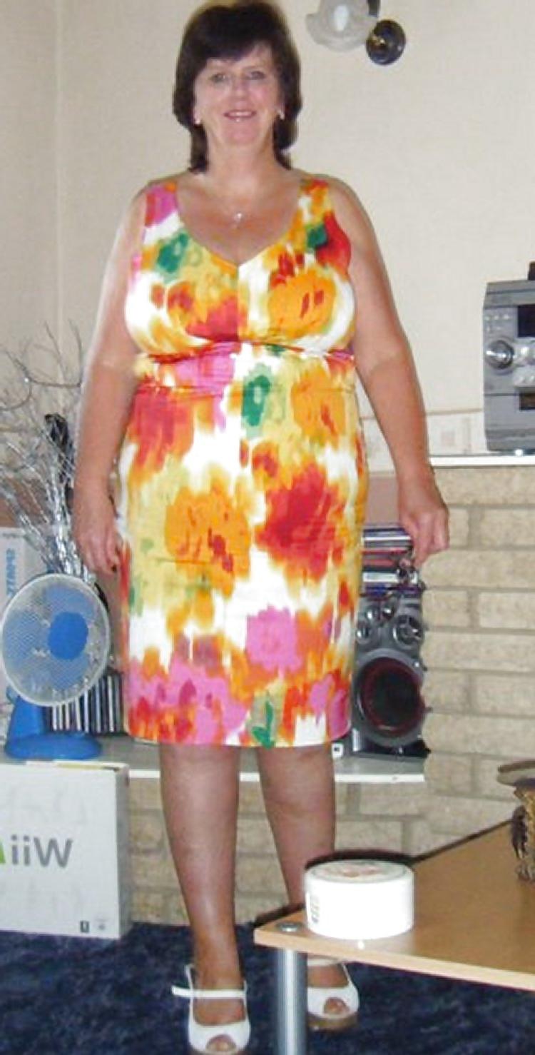 5P Horny BBW Marie from Gloucester