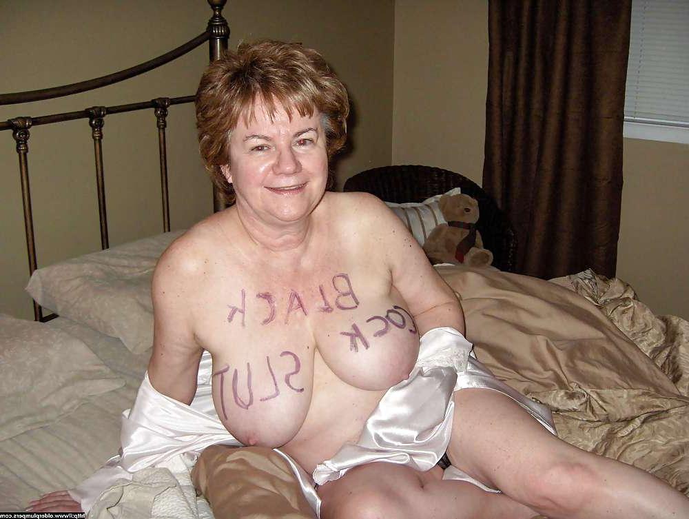 25P Mature and saggy Amateurs