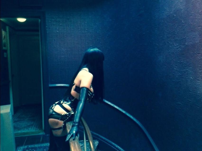 25P BDSM