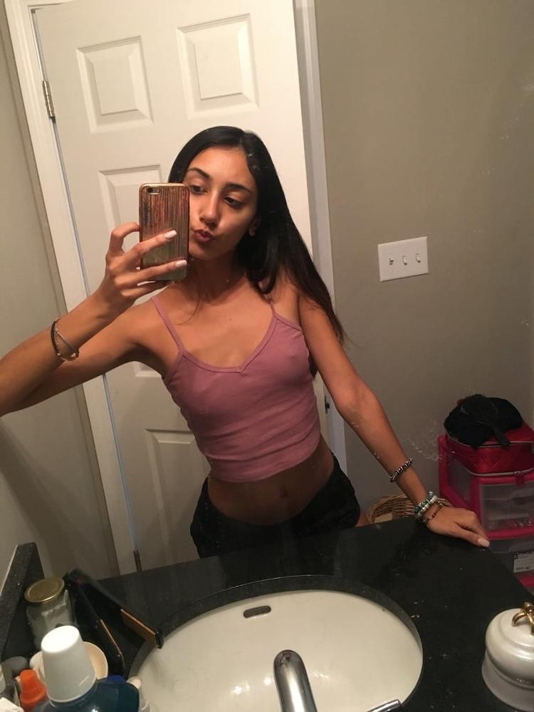 25P Nri Girl Nude Pics Set