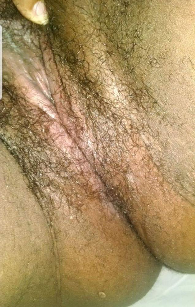 12P saggy black tits